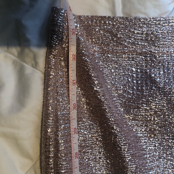 Metallic Rose Peplum Cocktail Dress - Picture 5 of 6